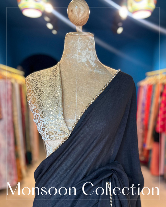 Monsoon Muse: Black
